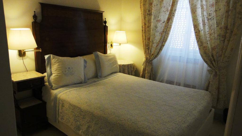 Casa Amarela Guesthouse Lagos Pokój zdjęcie