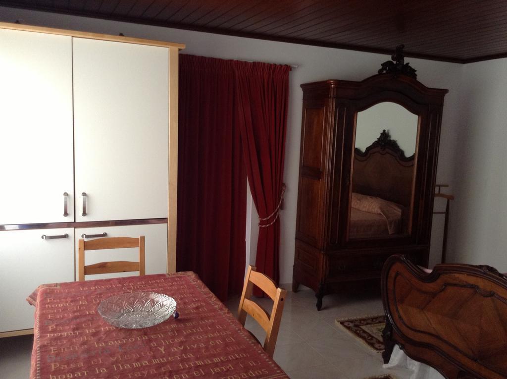 Casa Amarela Guesthouse Lagos Pokój zdjęcie